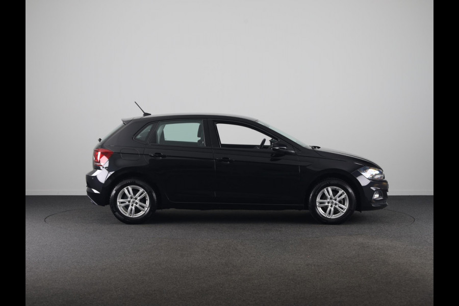 Volkswagen Polo 1.0 TSI Comfortline Business 95 pk | Navigatie | Parkeersensoren | Achteruitrijcamera | Adaptieve cruise control |