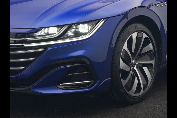 Volkswagen Arteon Shooting Brake 1.4 TSI eHybrid R-Line PHEV 218pk Dealer O.H | Trekhaak Af Fabriek | Adaptive Cruise | 360 Camera | IQ Light | Alcantara Sportstoelen Message & Verwarmd | Blis | Apple Carplay | Navigatie | Virtual | DAB |  Plug In Hybrid