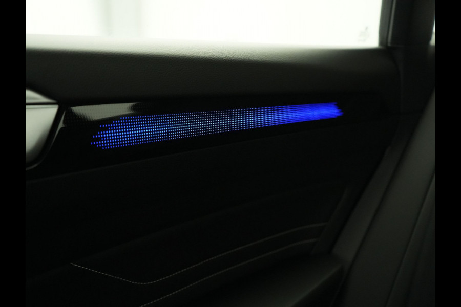 Volkswagen Arteon Shooting Brake 1.4 TSI eHybrid R-Line PHEV 218pk Dealer O.H | Trekhaak Af Fabriek | Adaptive Cruise | 360 Camera | IQ Light | Alcantara Sportstoelen Message & Verwarmd | Blis | Apple Carplay | Navigatie | Virtual | DAB |  Plug In Hybrid