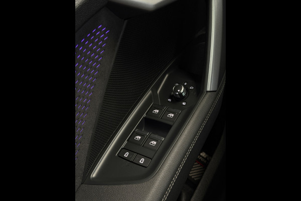 Audi A3 Sportback 35 TFSI 3x S-Line CarPlay RS Seats