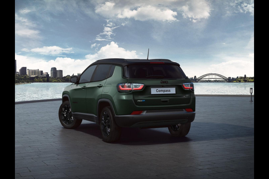 Jeep Compass 1.5T e-Hybrid North Star Schuif/Kanteldak | Winter Pack | Safety Pack