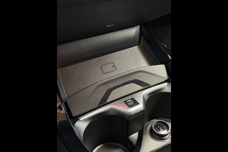BMW 1-serie 118i M-Pakket CarPlay Panorama