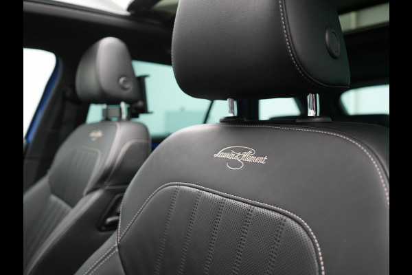 Škoda Superb Combi 1.4 TSI iV Laurin & Klemet PHEV 218pk Dealer O.H. | Trekhaak Af Fabriek | Panodak | Adaptive Cruise | 360 Camera | Lederen Sportstoelen Ventilatie & Memory & Massage | Canton Audio | Crystal LED | Stuur Verwarmd | Sfeerverlichting | Plug In