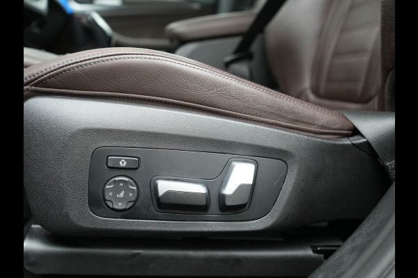 BMW X3 xDrive30e Business Edition Plus PHEV 293pk FACELIFT Dealer O.H. | Trekhaak Af Fabriek | Panodak | Head Up | Adaptive Cruise | Adaptief Onderstel | Lederen Sportstoelen Memory & Ventilatie | Camera | Keyless | Apple Carplay | Navigatie | Virtual | Plug In