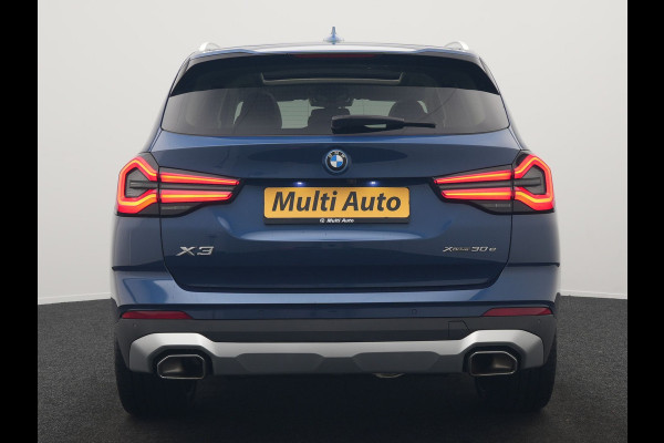 BMW X3 xDrive30e Business Edition Plus PHEV 293pk FACELIFT Dealer O.H. | Trekhaak Af Fabriek | Panodak | Head Up | Adaptive Cruise | Adaptief Onderstel | Lederen Sportstoelen Memory & Ventilatie | Camera | Keyless | Apple Carplay | Navigatie | Virtual | Plug In