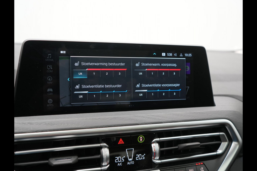 BMW X3 xDrive30e Business Edition Plus PHEV 293pk FACELIFT Dealer O.H. | Trekhaak Af Fabriek | Panodak | Head Up | Adaptive Cruise | Adaptief Onderstel | Lederen Sportstoelen Memory & Ventilatie | Camera | Keyless | Apple Carplay | Navigatie | Virtual | Plug In