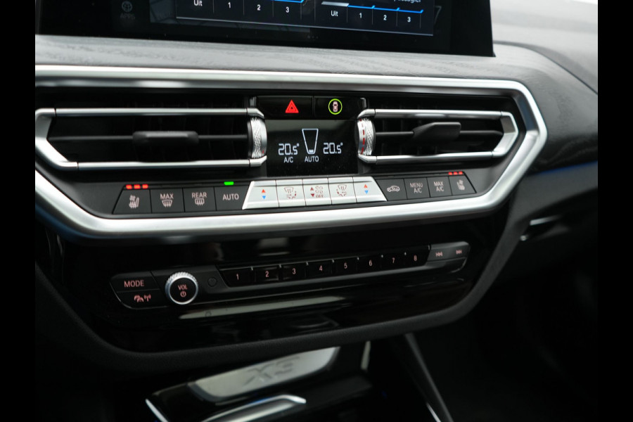 BMW X3 xDrive30e Business Edition Plus PHEV 293pk FACELIFT Dealer O.H. | Trekhaak Af Fabriek | Panodak | Head Up | Adaptive Cruise | Adaptief Onderstel | Lederen Sportstoelen Memory & Ventilatie | Camera | Keyless | Apple Carplay | Navigatie | Virtual | Plug In