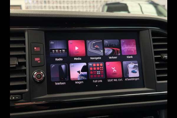 Seat Leon 2.0 TSI CUPRA 300 Panorama CarPlay