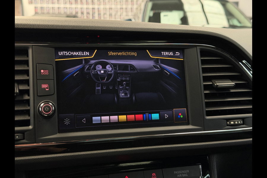 Seat Leon 2.0 TSI CUPRA 300 Panorama CarPlay