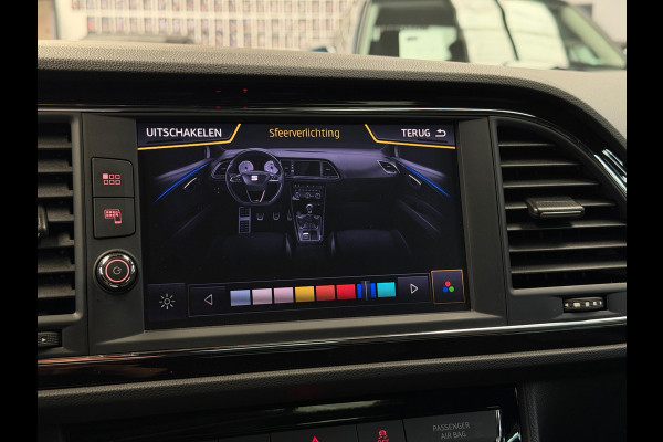 Seat Leon 2.0 TSI CUPRA 300 Panorama CarPlay