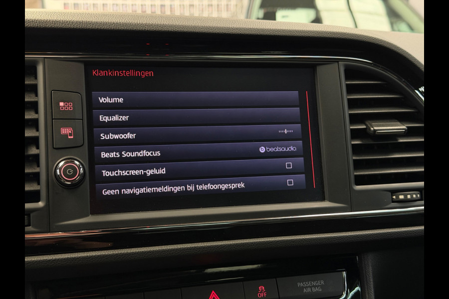 Seat Leon 2.0 TSI CUPRA 300 Panorama CarPlay