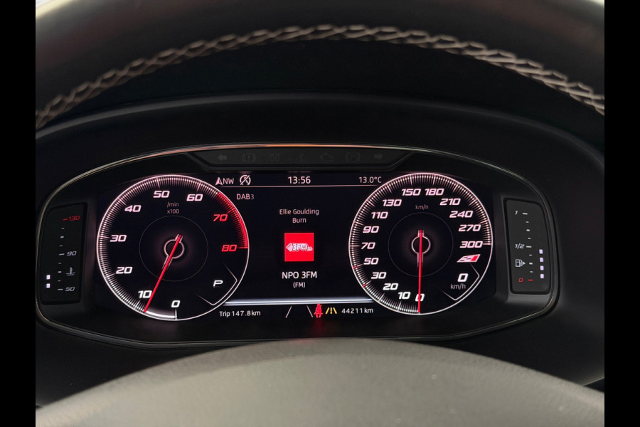Seat Leon 2.0 TSI CUPRA 300 Panorama CarPlay