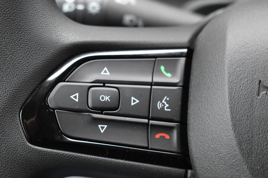 Peugeot Boxer 2.2 BlueHDi 140 S&S L2H2 3.3t Euro 6 Nieuwe registratie 2024/ GEEN BPM/ L2H2/ achteruitrijcamera verzwaard verenpakket, pakket City plus