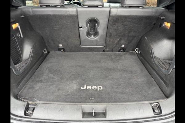 Jeep Renegade 1.4 MultiAir Night Eagle II Limited 89.000km Airco/ECC,Navigatie,Leder,Panoramadak