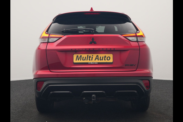 Mitsubishi Eclipse Cross 2.4 Black Edition Plug In Hybrid 188pk Dealer O.H. PHEV | Trekhaak Afn. | Adaptive Cruise | 360 Camera | Alcantara Sportstoelen & Stuur Verwarmd | Apple Carplay | Keyless | Blis | Navigatie | DAB |