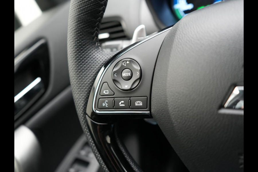 Mitsubishi Eclipse Cross 2.4 Black Edition Plug In Hybrid 188pk Dealer O.H. PHEV | Trekhaak Afn. | Adaptive Cruise | 360 Camera | Alcantara Sportstoelen & Stuur Verwarmd | Apple Carplay | Keyless | Blis | Navigatie | DAB |