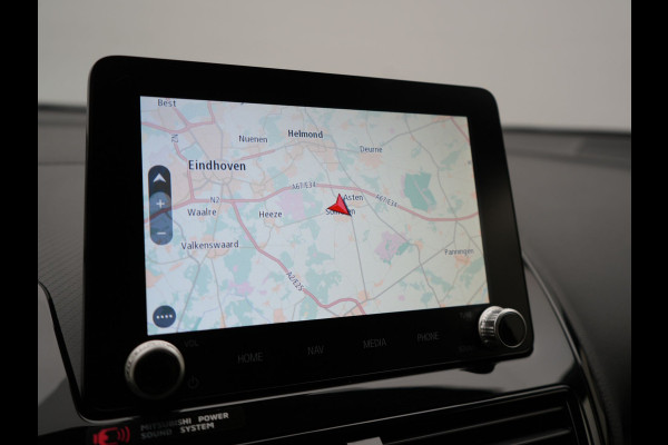 Mitsubishi Eclipse Cross 2.4 Black Edition Plug In Hybrid 188pk Dealer O.H. PHEV | Trekhaak Afn. | Adaptive Cruise | 360 Camera | Alcantara Sportstoelen & Stuur Verwarmd | Apple Carplay | Keyless | Blis | Navigatie | DAB |