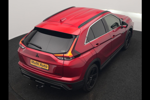 Mitsubishi Eclipse Cross 2.4 Black Edition Plug In Hybrid 188pk Dealer O.H. PHEV | Trekhaak Afn. | Adaptive Cruise | 360 Camera | Alcantara Sportstoelen & Stuur Verwarmd | Apple Carplay | Keyless | Blis | Navigatie | DAB |