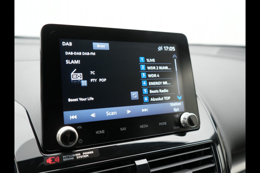 Mitsubishi Eclipse Cross 2.4 Black Edition Plug In Hybrid 188pk Dealer O.H. PHEV | Trekhaak Afn. | Adaptive Cruise | 360 Camera | Alcantara Sportstoelen & Stuur Verwarmd | Apple Carplay | Keyless | Blis | Navigatie | DAB |