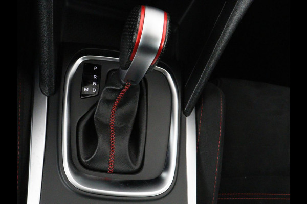 Renault Mégane 1.8 TCe 280 RS | Panoramadak | Head-Up | Stoelverwarming | Alcantara | Carplay | Camera | Sportstoelen | Navigatie | 19'' | Bose Sound | Keyless | Full LED | Dodehoek detectie | Maxton