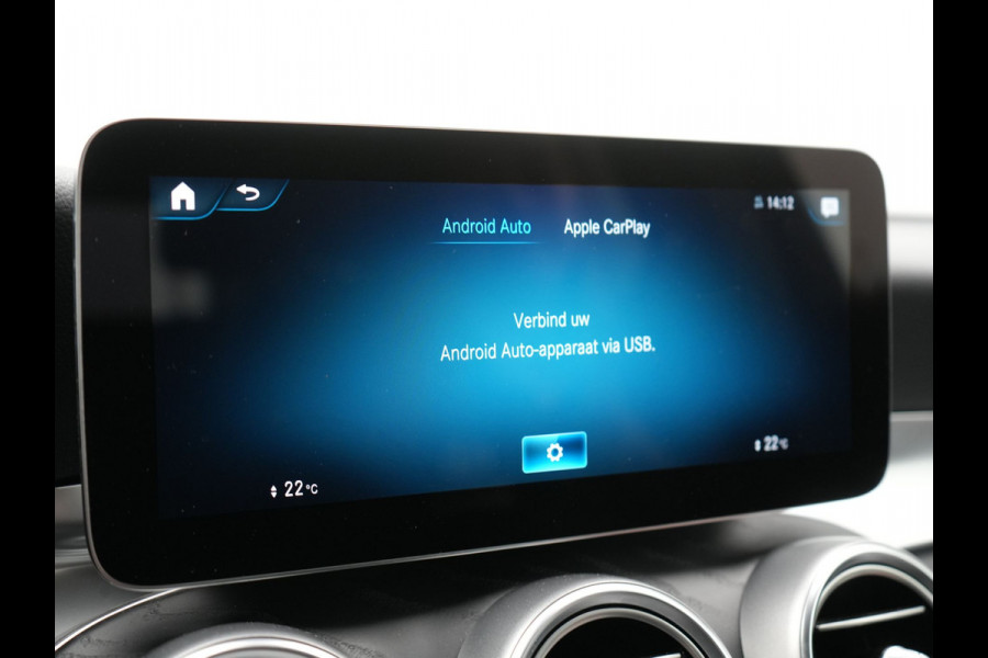 Mercedes-Benz GLC 300e 4MATIC Business Solution Luxury Plug In Hybrid 320pk Dealer O.H. PHEV | Trekhaak Af Fabriek | Head Up | Camera | Lederen Sportstoelen Memory & Verwarmd | Apple Carplay | Navigatie | DAB | Cruise Control |