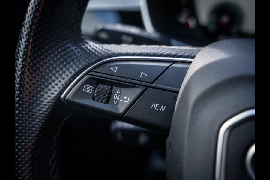 Audi Q3 Sportback 45 TFSI e S Edition - Matrix l Sonos l 360cam l Sfeerver.