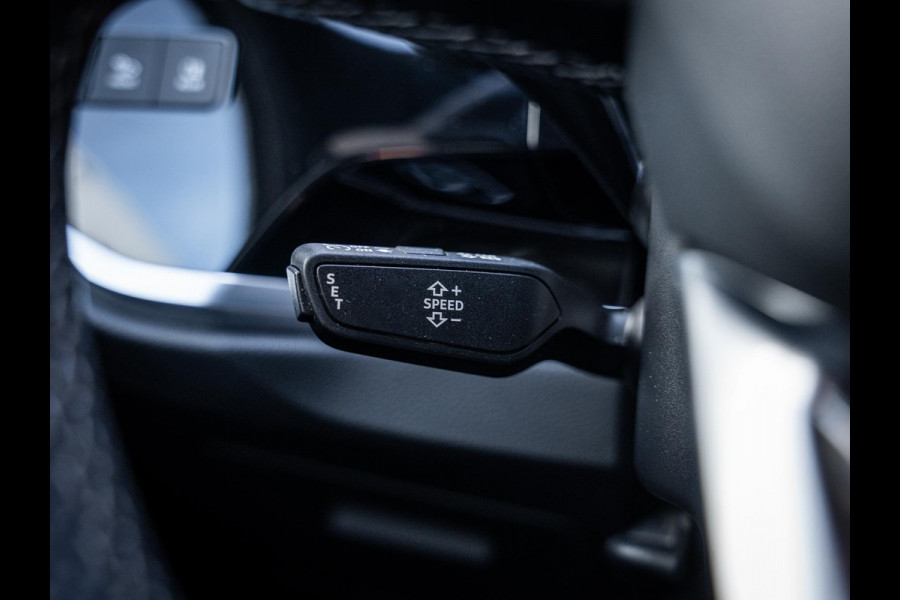 Audi Q3 Sportback 45 TFSI e S Edition - Matrix l Sonos l 360cam l Sfeerver.