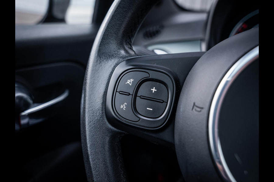 Fiat 500 1.0 Hybrid Rockstar - Sport l NAP l Pano l Auto carplay l 16''