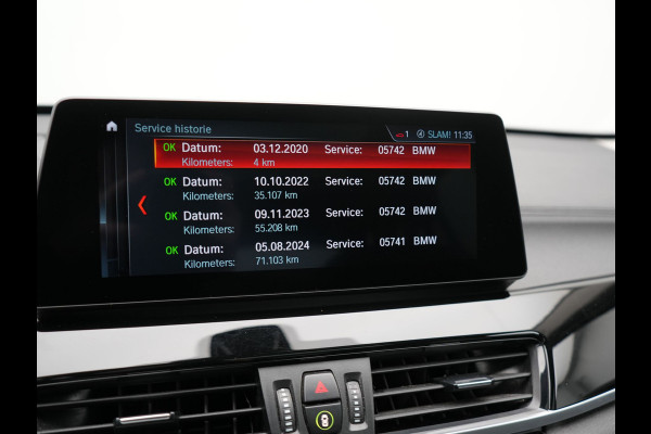 BMW X1 xDrive25e Sportline PHEV 221pk Dealer O.H | Trekhaak Afn. | Panodak | Head Up | Lederen Sportstoelen Memory & Verwarmd | Camera | Apple Carplay | Keyless | Sfeerverlichting | Navigatie | DAB | Plug in Hybrid |