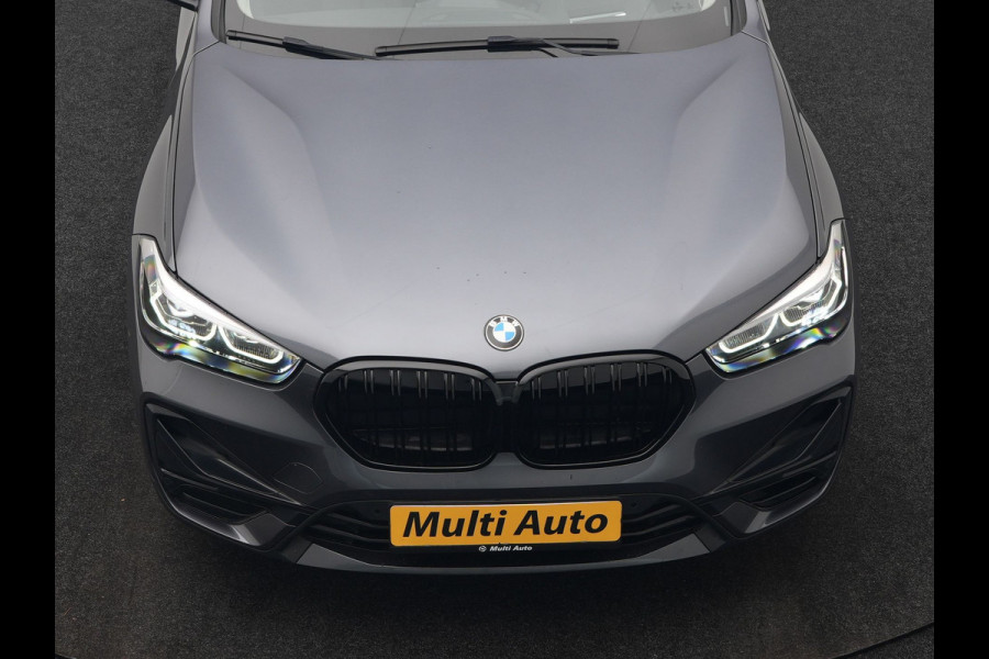BMW X1 xDrive25e Sportline PHEV 221pk Dealer O.H | Trekhaak Afn. | Panodak | Head Up | Lederen Sportstoelen Memory & Verwarmd | Camera | Apple Carplay | Keyless | Sfeerverlichting | Navigatie | DAB | Plug in Hybrid |