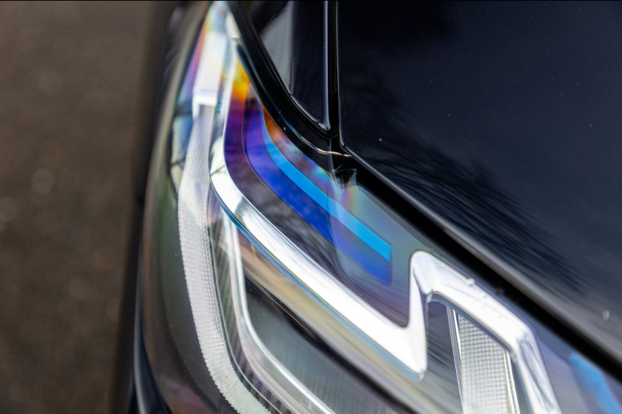 BMW 5 Serie 545e xDrive Business Edition Plus 94% I Schuifdak I H&K I Laser I M -sport I carbon I
