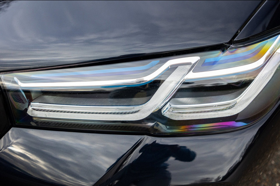 BMW 5 Serie 545e xDrive Business Edition Plus 94% I Schuifdak I H&K I Laser I M -sport I carbon I