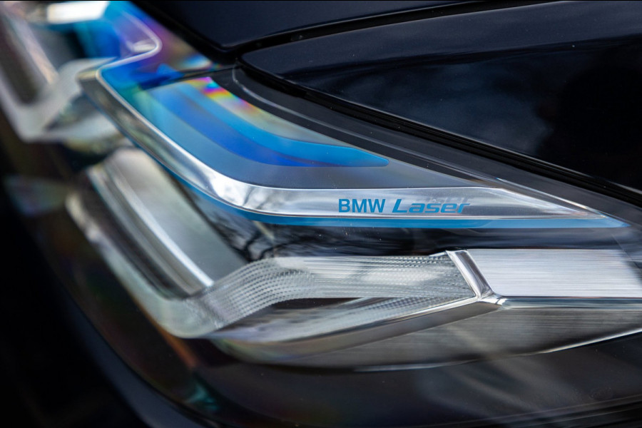 BMW 5 Serie 545e xDrive Business Edition Plus 94% I Schuifdak I H&K I Laser I M -sport I carbon I