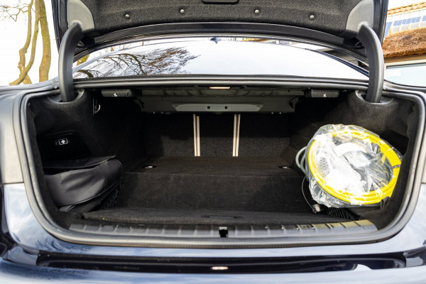 BMW 5 Serie 545e xDrive Business Edition Plus 94% I Schuifdak I H&K I Laser I M -sport I carbon I