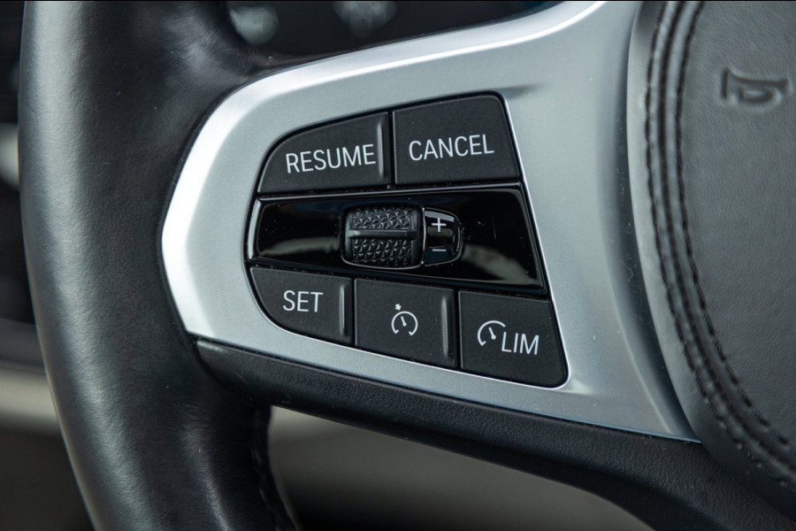 BMW 5 Serie 545e xDrive Business Edition Plus 94% I Schuifdak I H&K I Laser I M -sport I carbon I