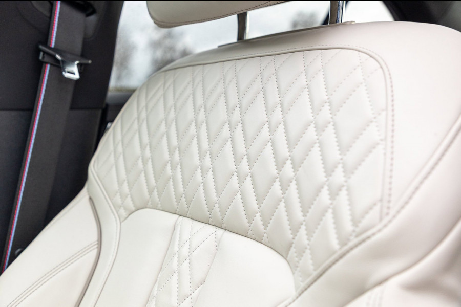 BMW 5 Serie 545e xDrive Business Edition Plus 94% I Schuifdak I H&K I Laser I M -sport I carbon I