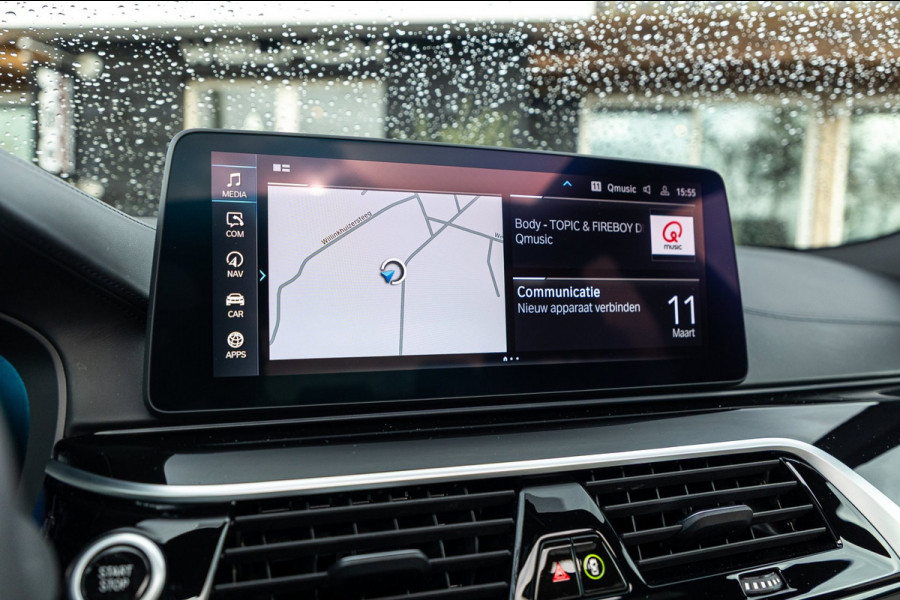 BMW 5 Serie 545e xDrive Business Edition Plus 94% I Schuifdak I H&K I Laser I M -sport I carbon I