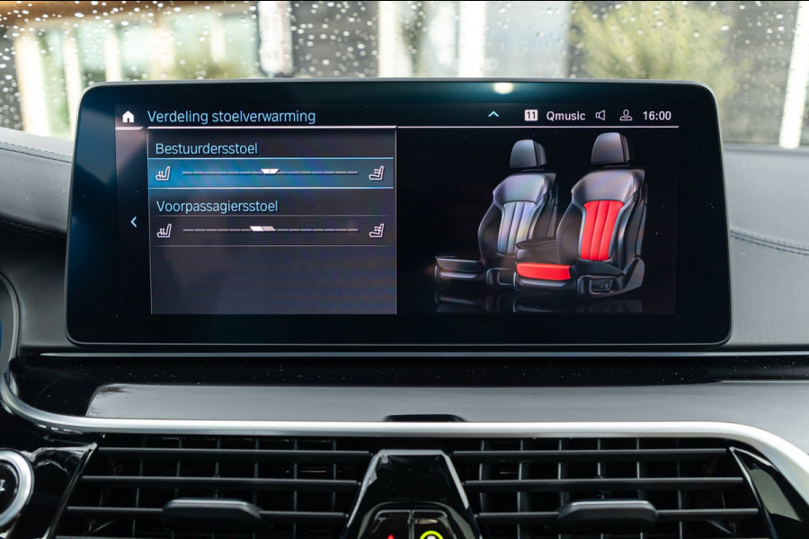 BMW 5 Serie 545e xDrive Business Edition Plus 94% I Schuifdak I H&K I Laser I M -sport I carbon I