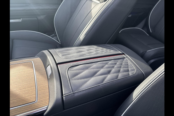 Hongqi E-HS9 President 99 kWh President 99 kWh 6-persoons Luchtvering-Panorama-dak Trekhaak Origineel NL-auto (geen import!)