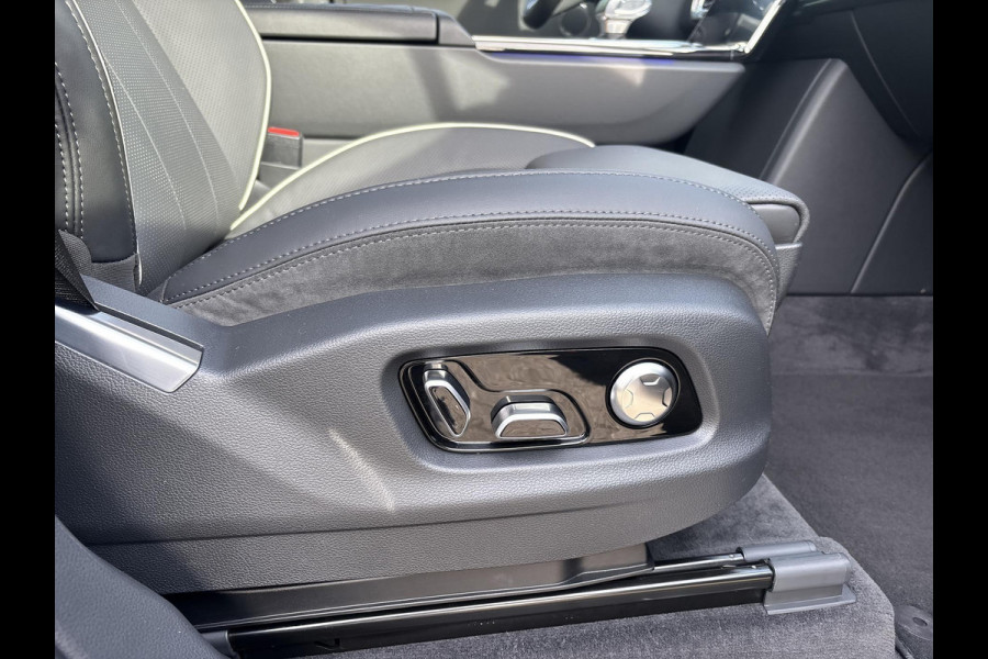 Hongqi E-HS9 President 99 kWh President 99 kWh 6-persoons Luchtvering-Panorama-dak Trekhaak Origineel NL-auto (geen import!)