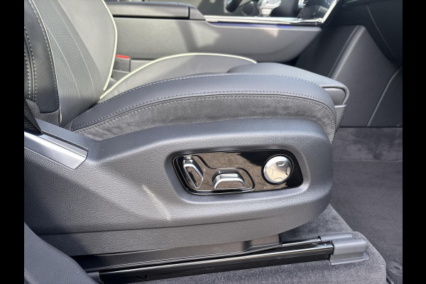 Hongqi E-HS9 President 99 kWh President 99 kWh 6-persoons Luchtvering-Panorama-dak Trekhaak Origineel NL-auto (geen import!)