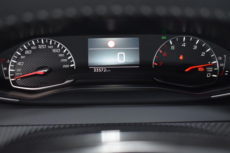 Peugeot 2008 1.2 PureTech 130PK Active Pack | Carplay | Camera | Stoelverw. | Incl. garantie