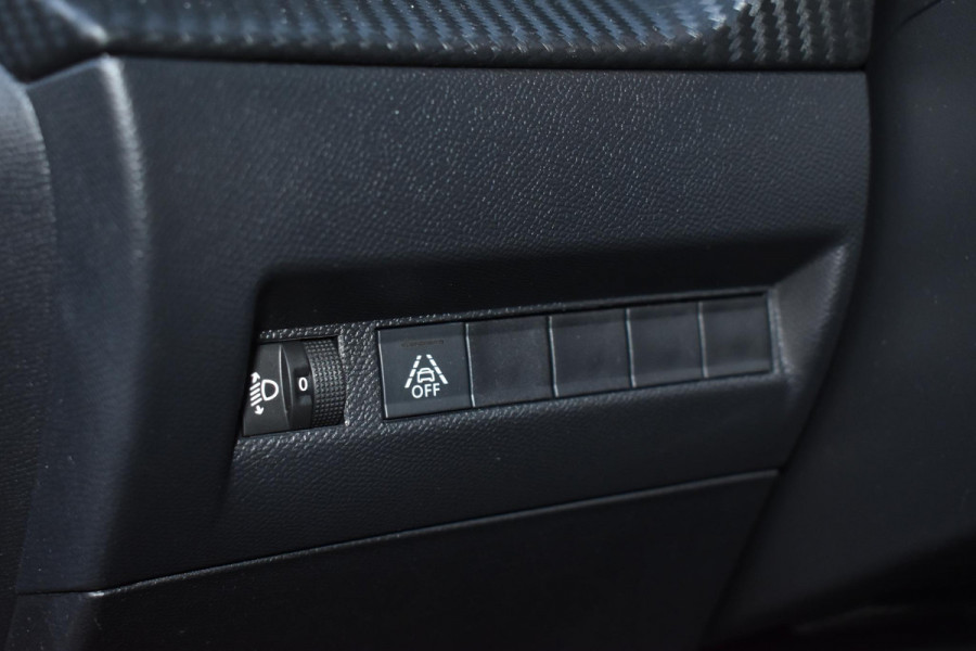 Peugeot 2008 1.2 PureTech 130PK Active Pack | Carplay | Camera | Stoelverw. | Incl. garantie