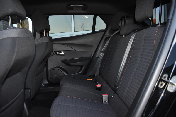 Peugeot 2008 1.2 PureTech 130PK Active Pack | Carplay | Camera | Stoelverw. | Incl. garantie