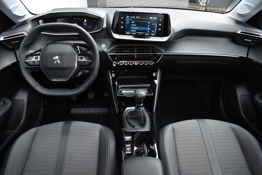 Peugeot 208 1.2 PureTech 100PK Allure Pack | Carplay | Keyless | Adapt. Cruise | 3D Dash | Stoelverw. | Incl. garantie