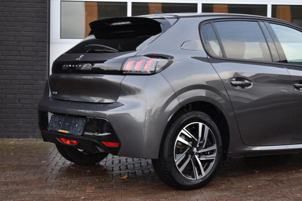 Peugeot 208 1.2 PureTech 100PK Allure Pack | Carplay | Camera | Stoelverw. | Keyless | Incl. garantie
