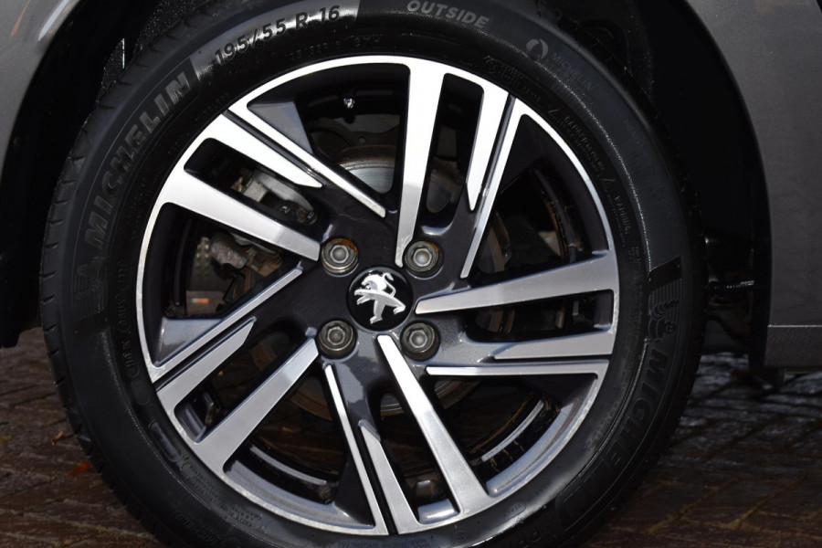 Peugeot 208 1.2 PureTech 100PK Allure Pack | Carplay | Camera | Stoelverw. | Keyless | Incl. garantie