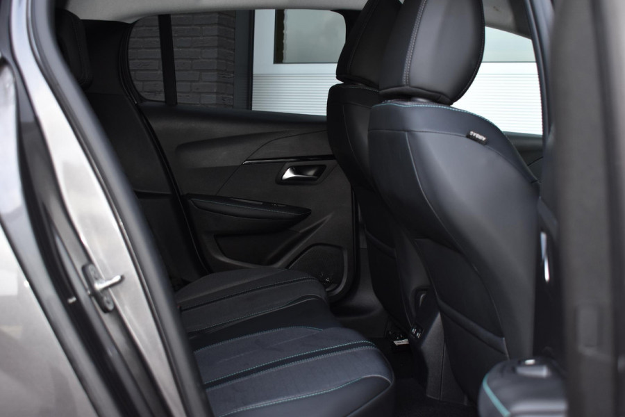 Peugeot 208 1.2 PureTech 100PK Allure Pack | Carplay | Camera | Stoelverw. | Keyless | Incl. garantie