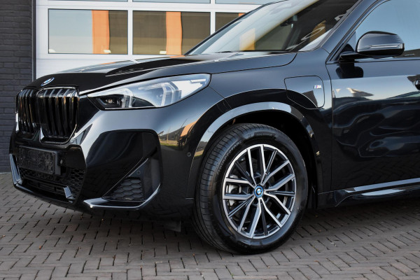 BMW X1 xDrive25e Plugin Hybrid 245PK Aut. M-Sport | Trekhaak | Navi | Camera | LED | Incl. garantie