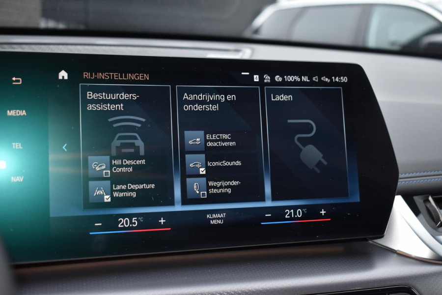 BMW X1 xDrive25e Plugin Hybrid 245PK Aut. M-Sport | Trekhaak | Navi | Camera | LED | Incl. garantie